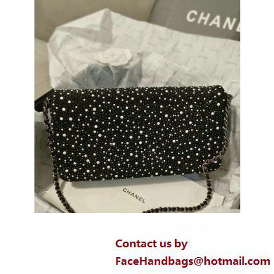 Chanel Strass, Crystal Pearls  &  Ruthenium-Finish Metal Evening Clutch Bag AS4372 2023